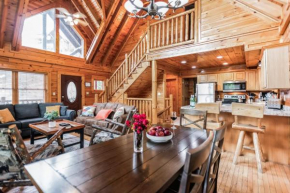 Summit View Way Resort Cabin w Hot Tub Deck w Views Pool Table